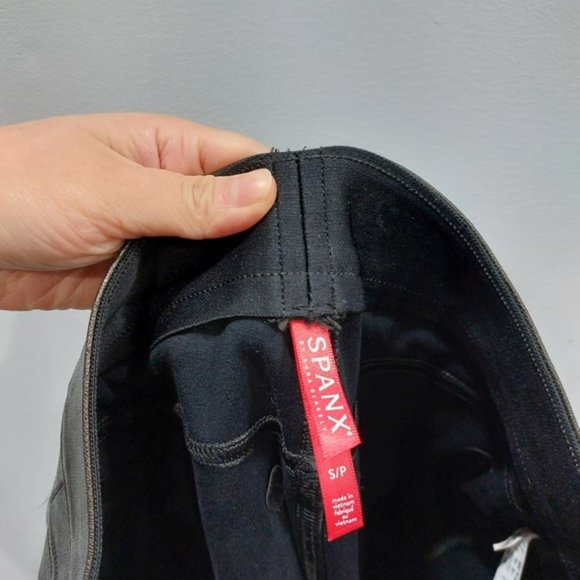 Spanx Faux Leather-Like Ankle Skinny Pants - Picture 7 of 8